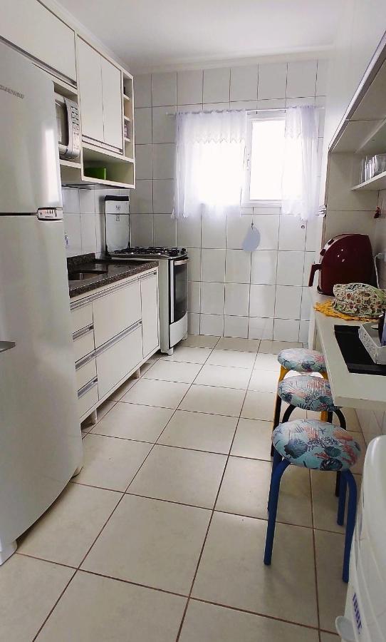 Apartment Orla Do Itagua 500m Com 3 Qts E Churrasqueira *