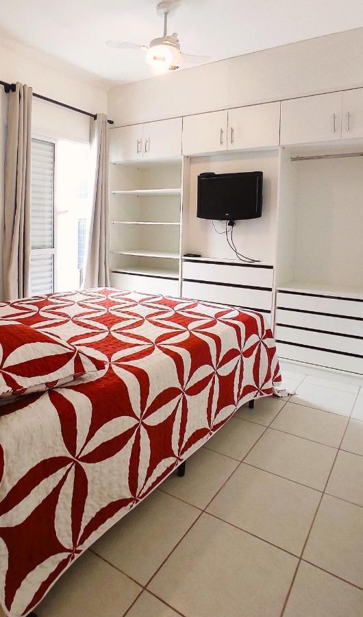 Orla Do Itagua 500m Com 3 Qts E Churrasqueira Apartment